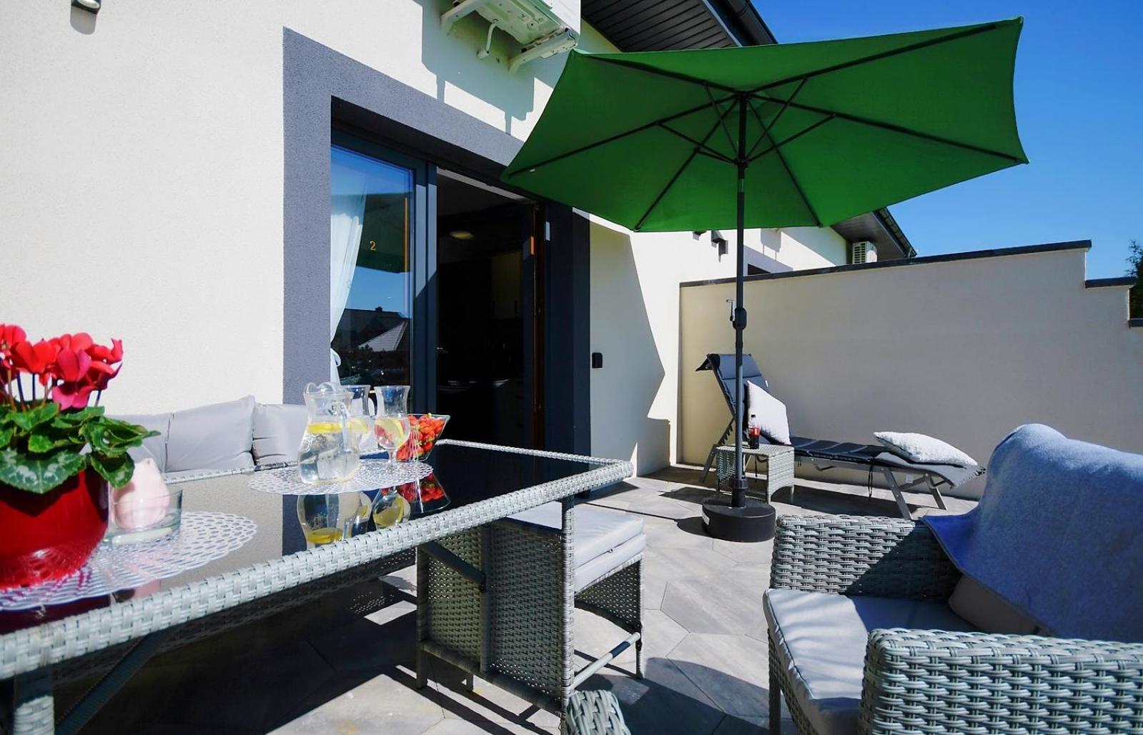 Apartments Sunshine - 650 Metrow Od Plazy Mielenko Zewnętrze zdjęcie